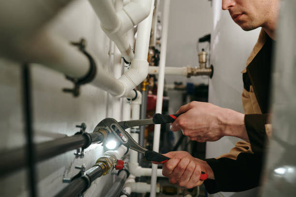 Best Emergency Plumber  in Salem, MA